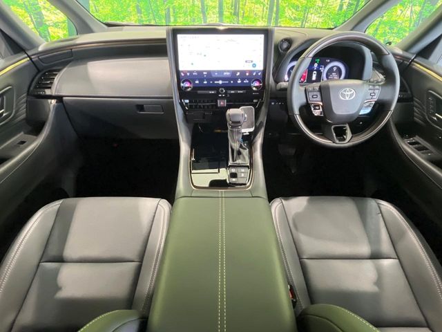 Toyota Alphard 2