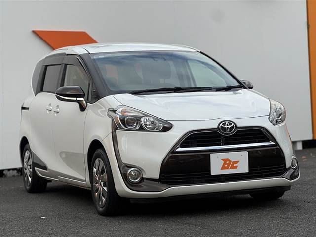 Toyota Sienta 8
