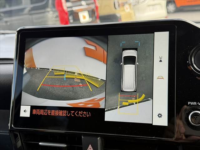 Toyota Voxy 6