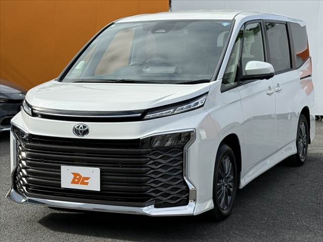 Toyota Voxy 10