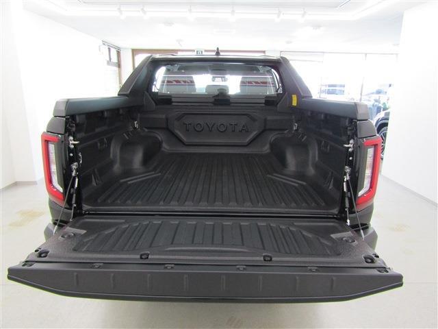 Toyota Hilux 10