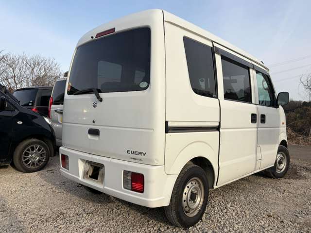 Suzuki Every 6