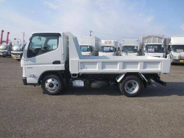 Mitsubishi Fuso Canter 9