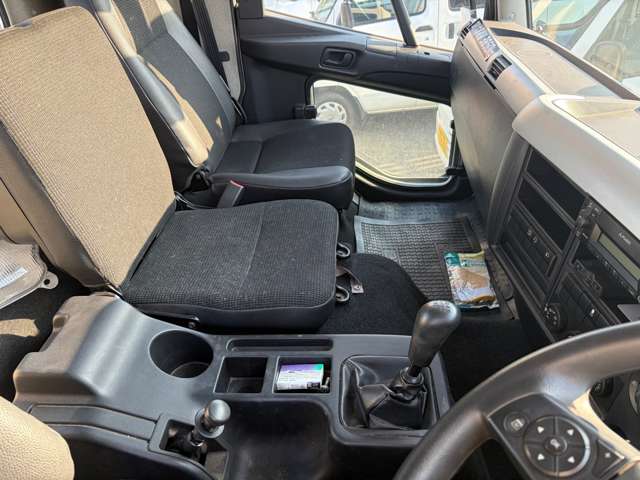Mitsubishi Fuso Fighter 9