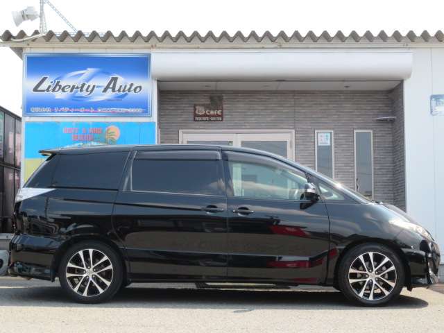 Toyota Estima 5