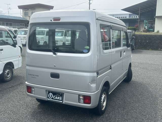 Mitsubishi Minicab Van 12