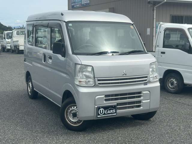 Mitsubishi Minicab Van 6