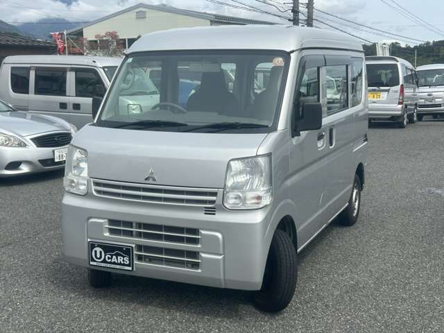Mitsubishi Minicab Van 8