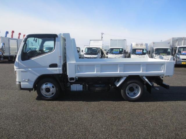 Mitsubishi Fuso Canter 9
