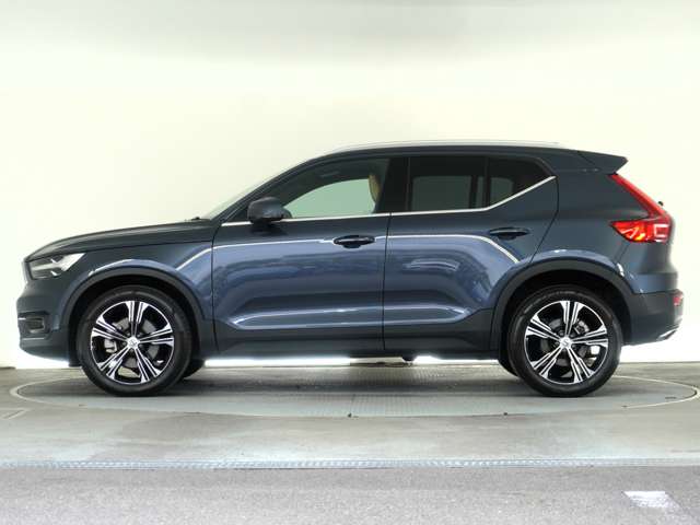 Volvo XC40 12