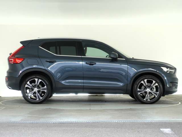 Volvo XC40 8