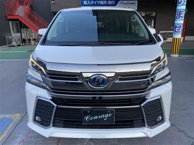 Toyota Vellfire 5