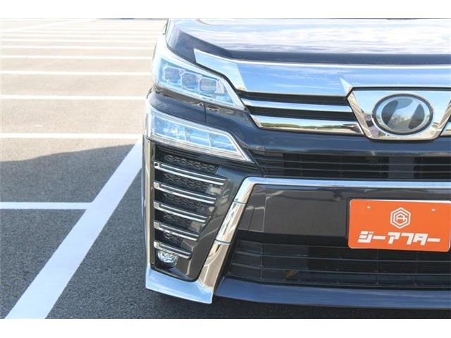 Toyota Vellfire 10