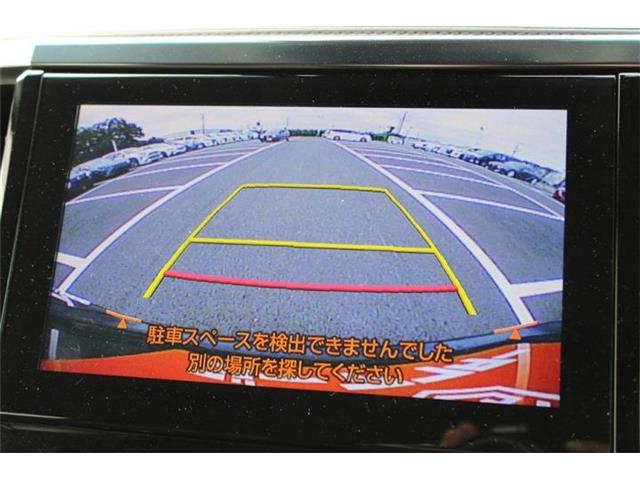Toyota Alphard 4