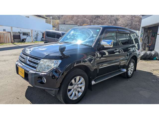 Mitsubishi Pajero 7
