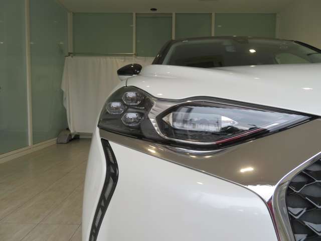 DS Automobiles DS 3 Crossback 11