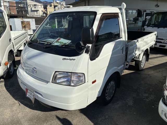 Mazda Bongo Truck 3