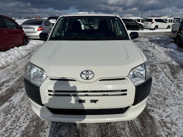Toyota Succeed Van 2