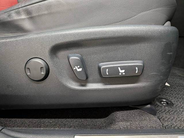 Lexus NX 9