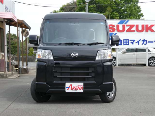Daihatsu Hijet Cargo 7