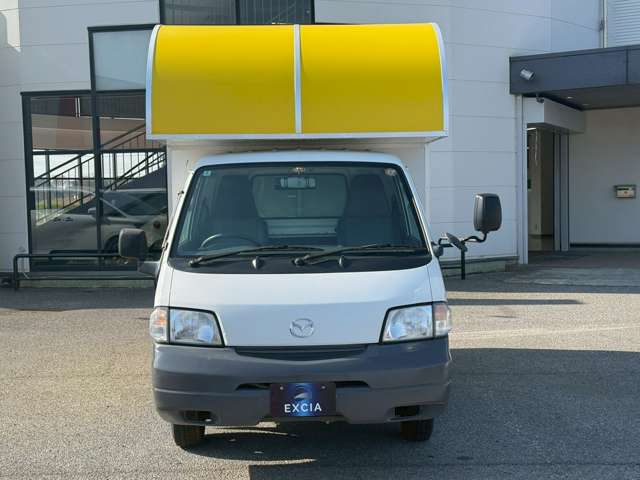 Mazda Bongo Truck 2