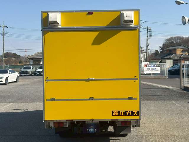 Mazda Bongo Truck 5
