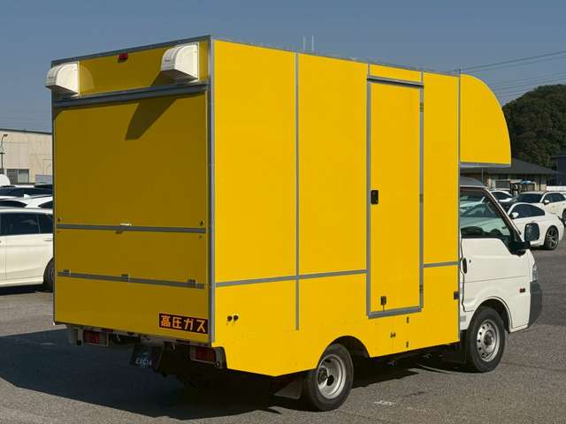 Mazda Bongo Truck 6