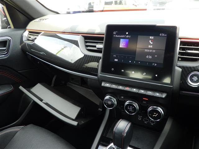 Renault Arkana 8