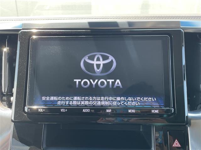 Toyota Alphard 5