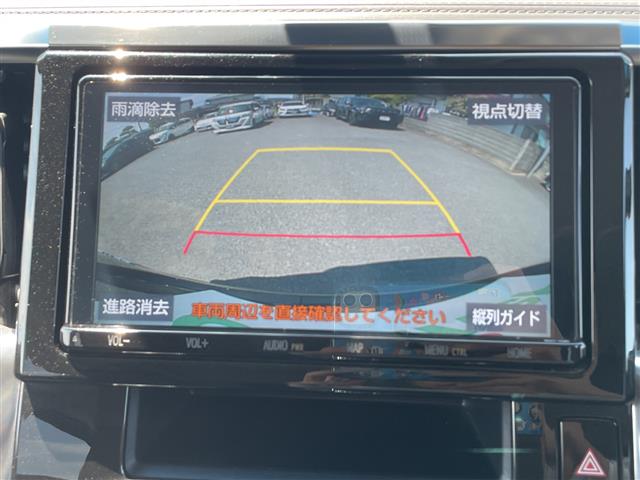 Toyota Alphard 6
