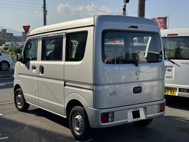 Nissan NV100 Clipper 6