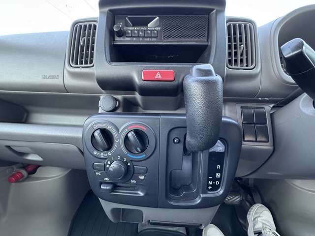 Nissan NV100 Clipper 8