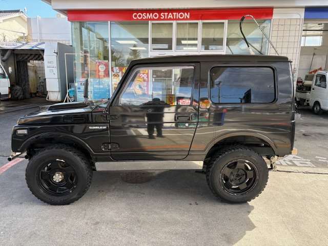 Suzuki Jimny 4