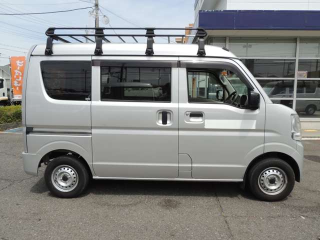 Nissan NV100 Clipper 11