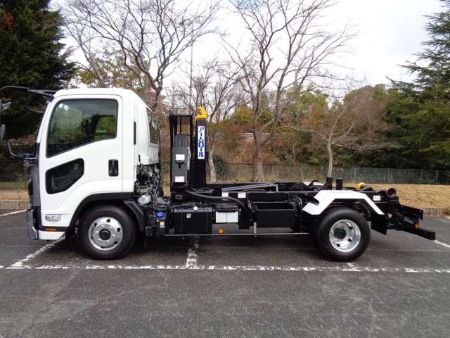 Isuzu Forward 5