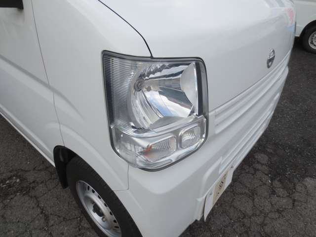 Nissan NV100 Clipper 8