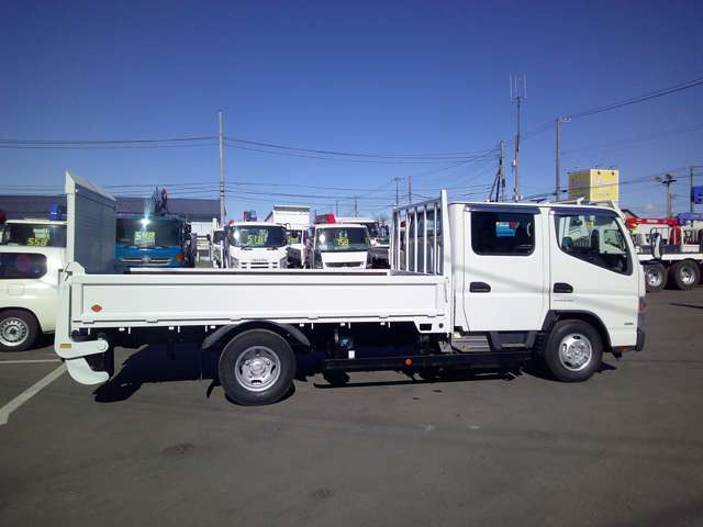Mitsubishi Fuso Canter 8