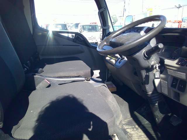 Mitsubishi Fuso Canter 10