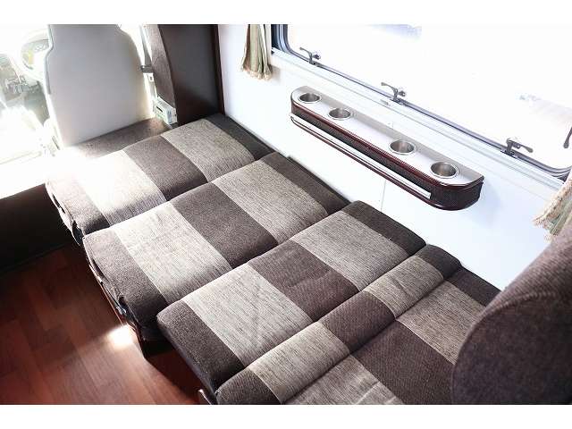 Toyota Camroad 6
