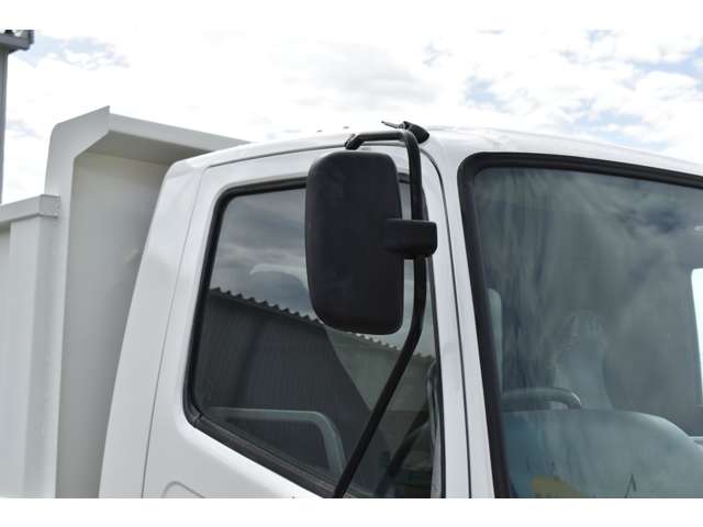 Mitsubishi Fuso Fighter 8