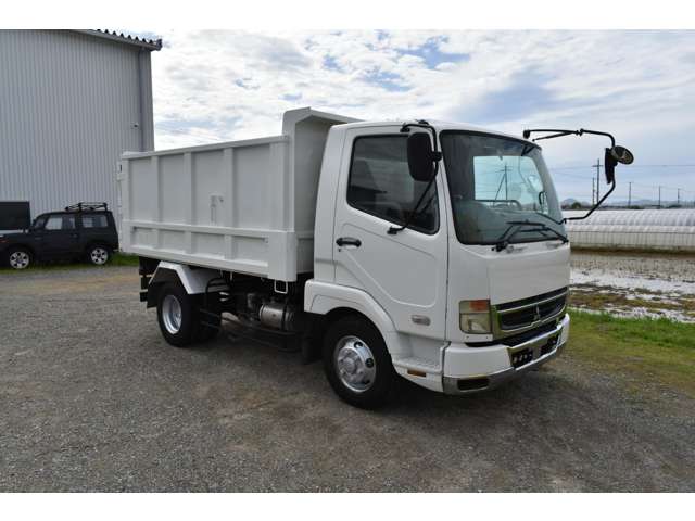 Mitsubishi Fuso Fighter 9