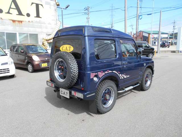 Suzuki Jimny 6