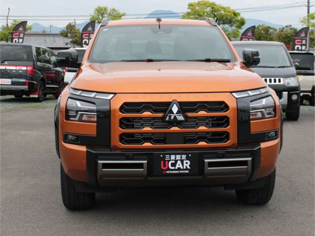 Mitsubishi Triton 11