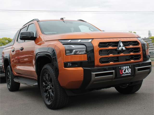 Mitsubishi Triton 12