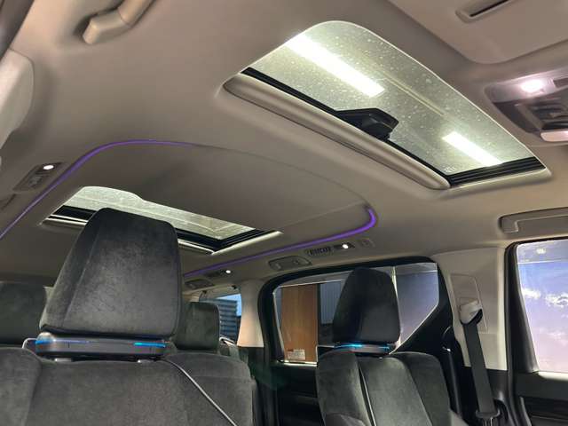 Toyota Vellfire 8