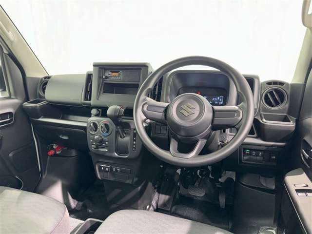 Suzuki Every 8
