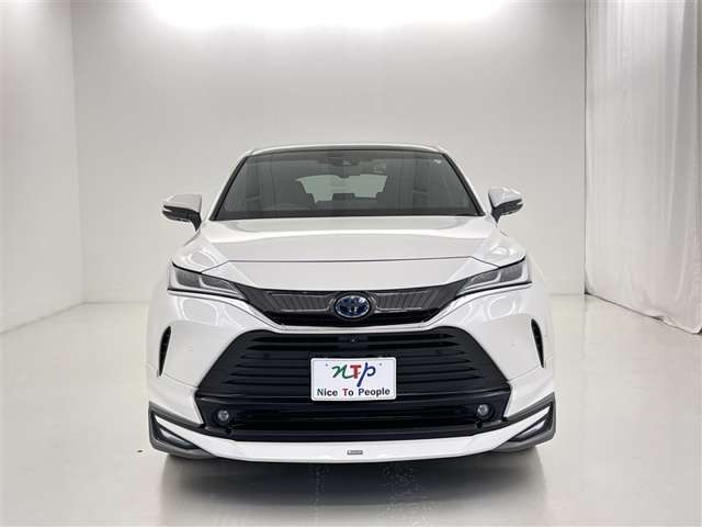 Toyota Harrier 4