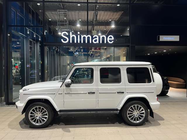 Mercedes-Benz G-Class 4