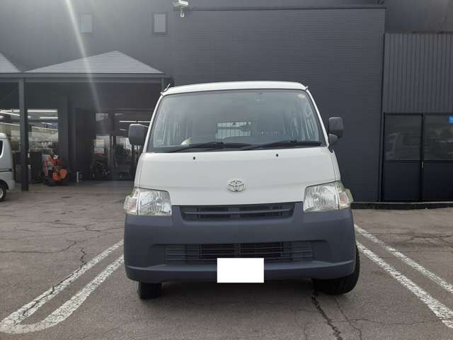 Toyota Town Ace Van 3