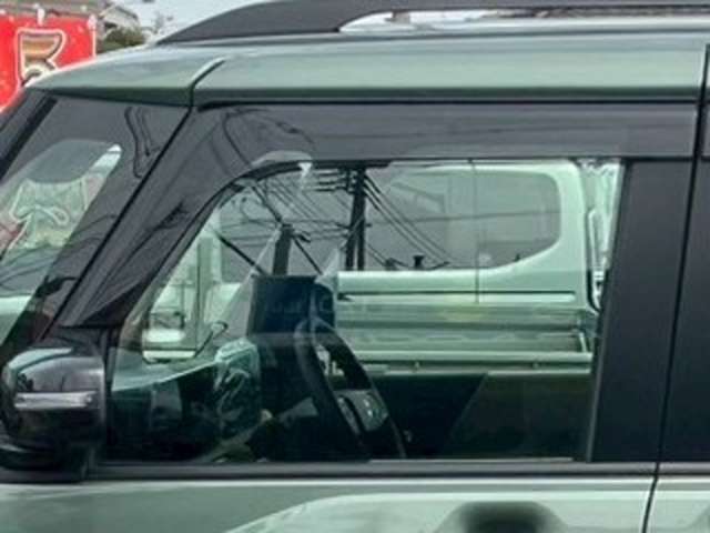 Mitsubishi Delica Mini 11